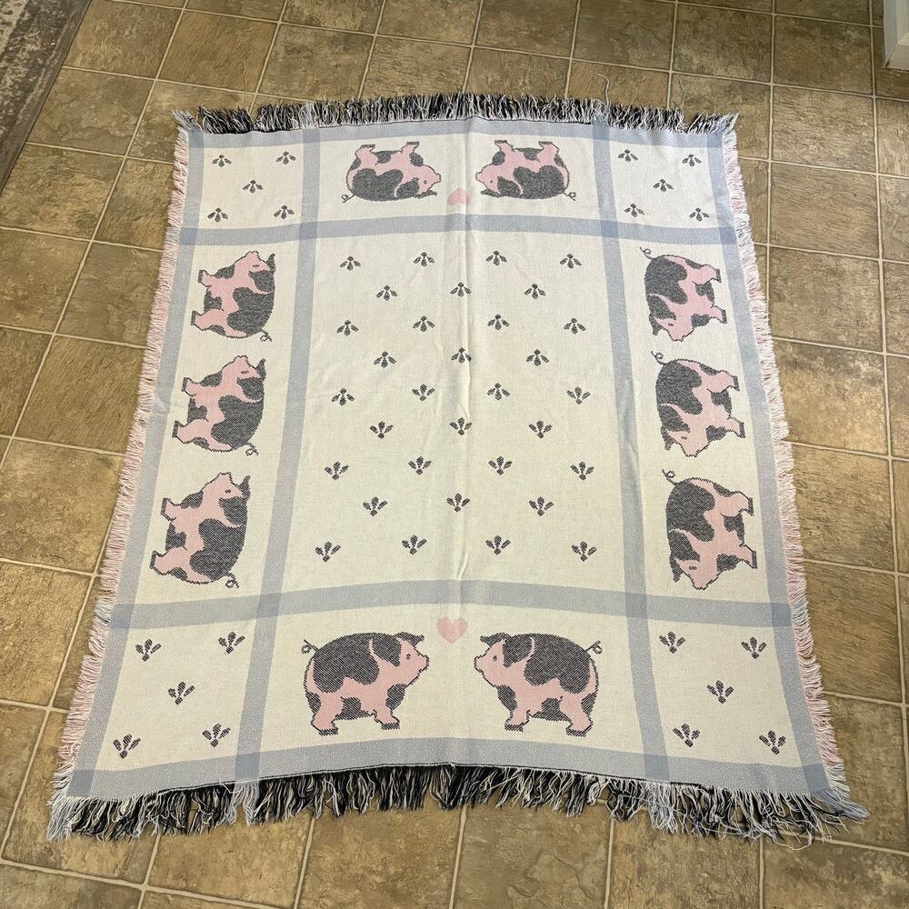 Vintage Pigs and Hearts Tapestry Blanket